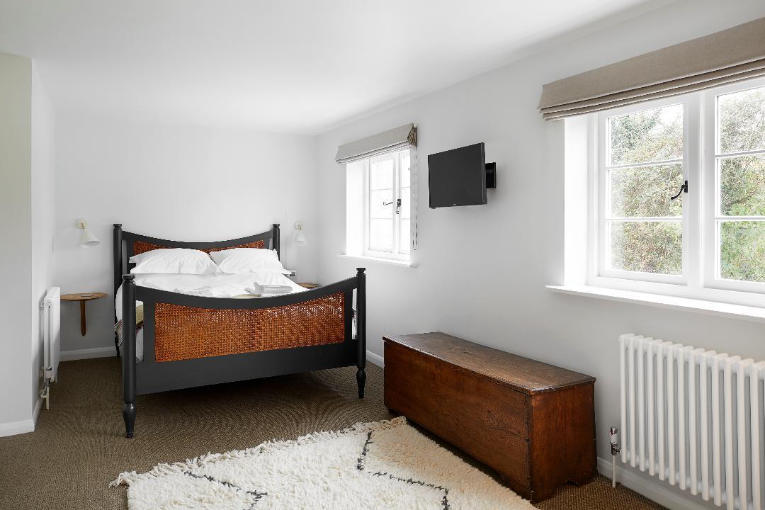 Compasses Inn Тисбери Экстерьер фото
